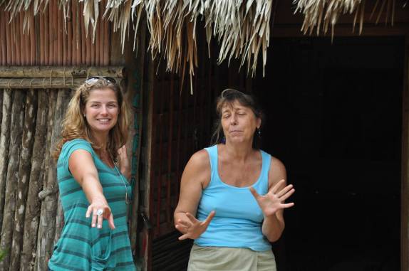 Visita à amiga artista que mora sob a sombra da quase milenar árvore maya, em Chiquila, costa norte do Yucatán, no México